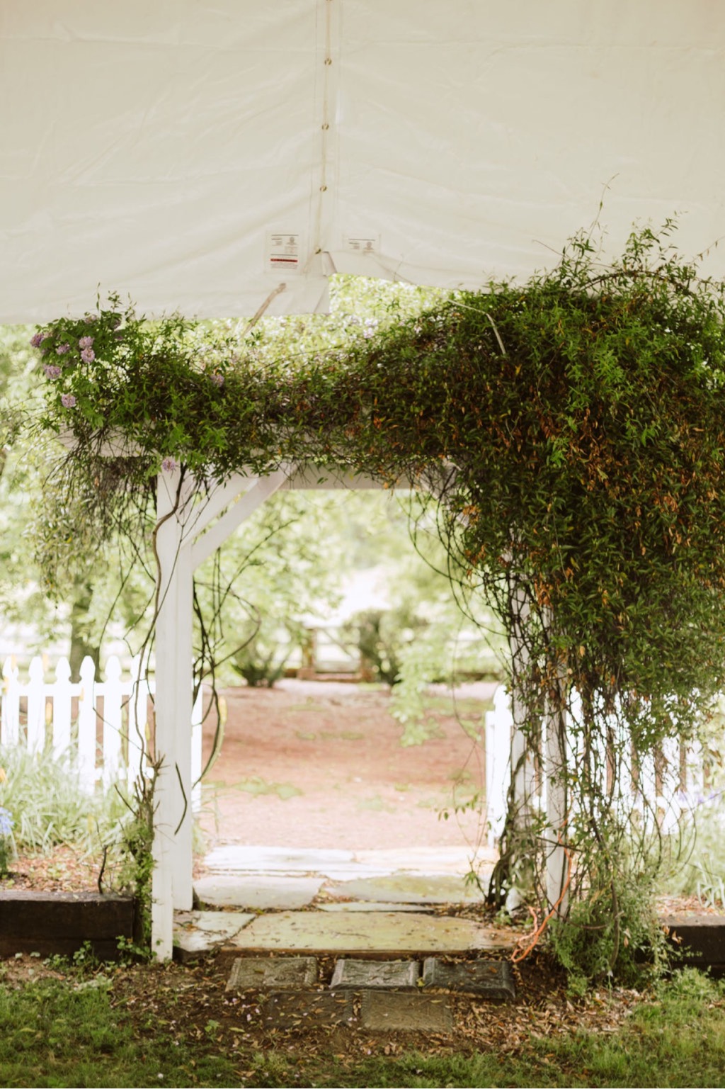 ceremony details at southern family farm wedding