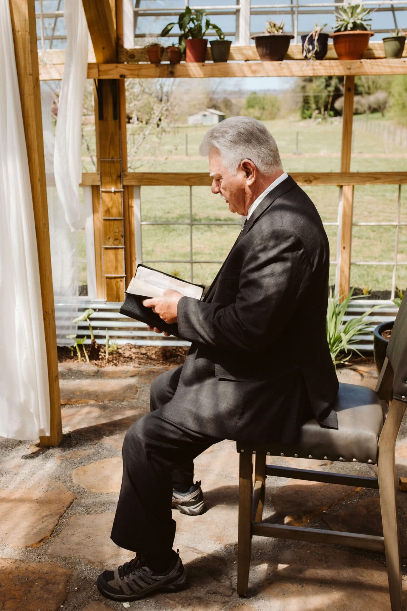 A Simple Vow Renewal at the Stunning Greenhouse Oasis at Moser Manor