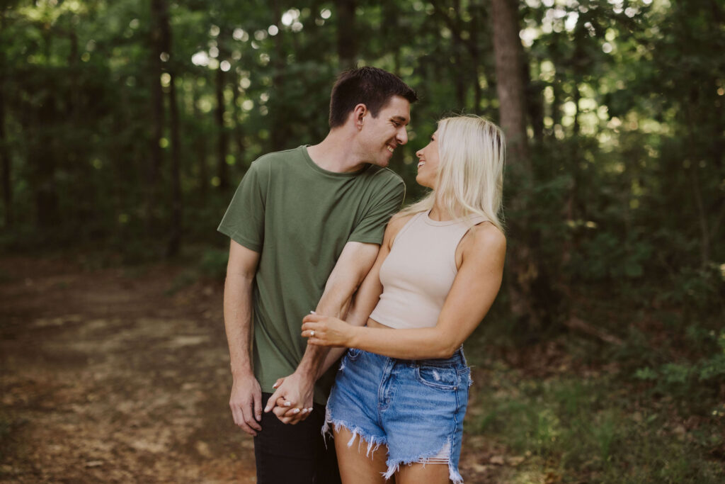 Casual engagement session in TVA Raccoon Mountain Park. Photo by OkCrowe Photography.