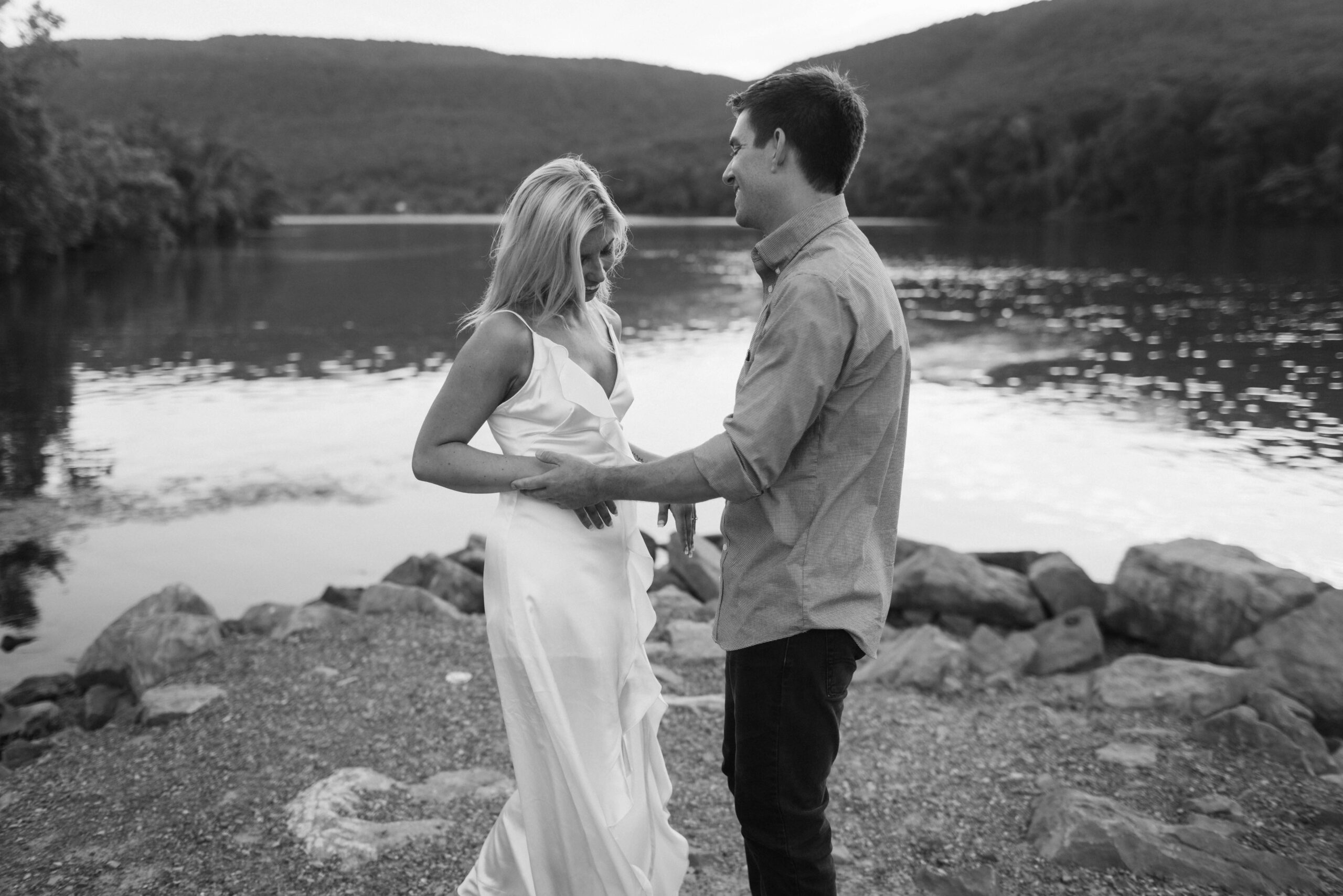 A Fun Engagement Session at TVA Raccoon Mountain Park - OkCrowe