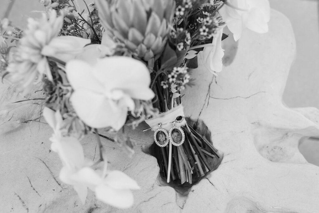Bridal wedding bouquet honoring late loved ones. Photo by OkCrowe Photography.