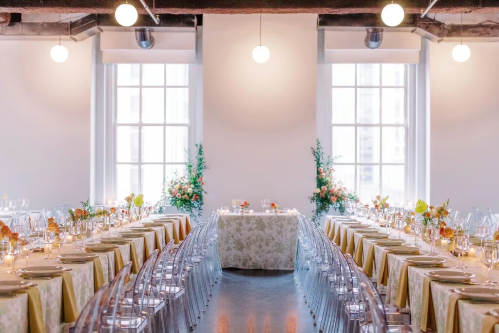 Wedding at 610 and 620 Loft & Garden in Rockefeller Center, New York City. Photo by OkCrowe Photography.