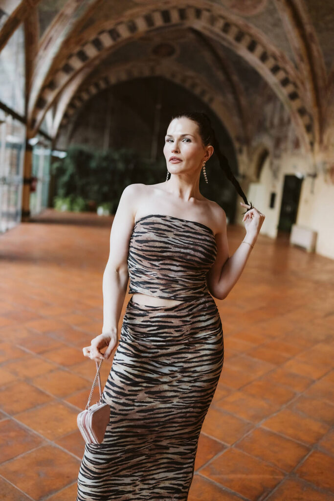 Formal dinner vendor portraits outside the Beatrice d'Este Sforza Hall at Castello Visconteo. Photo by OkCrowe Photography. 