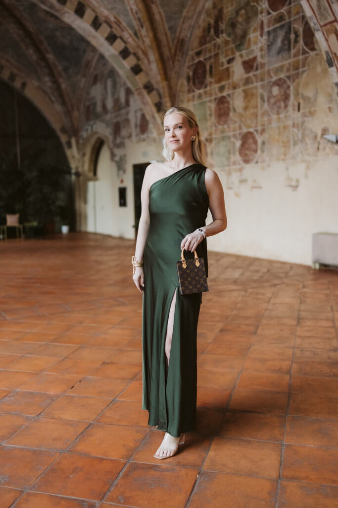 Formal dinner vendor portraits outside the Beatrice d'Este Sforza Hall at Castello Visconteo. Photo by OkCrowe Photography. 