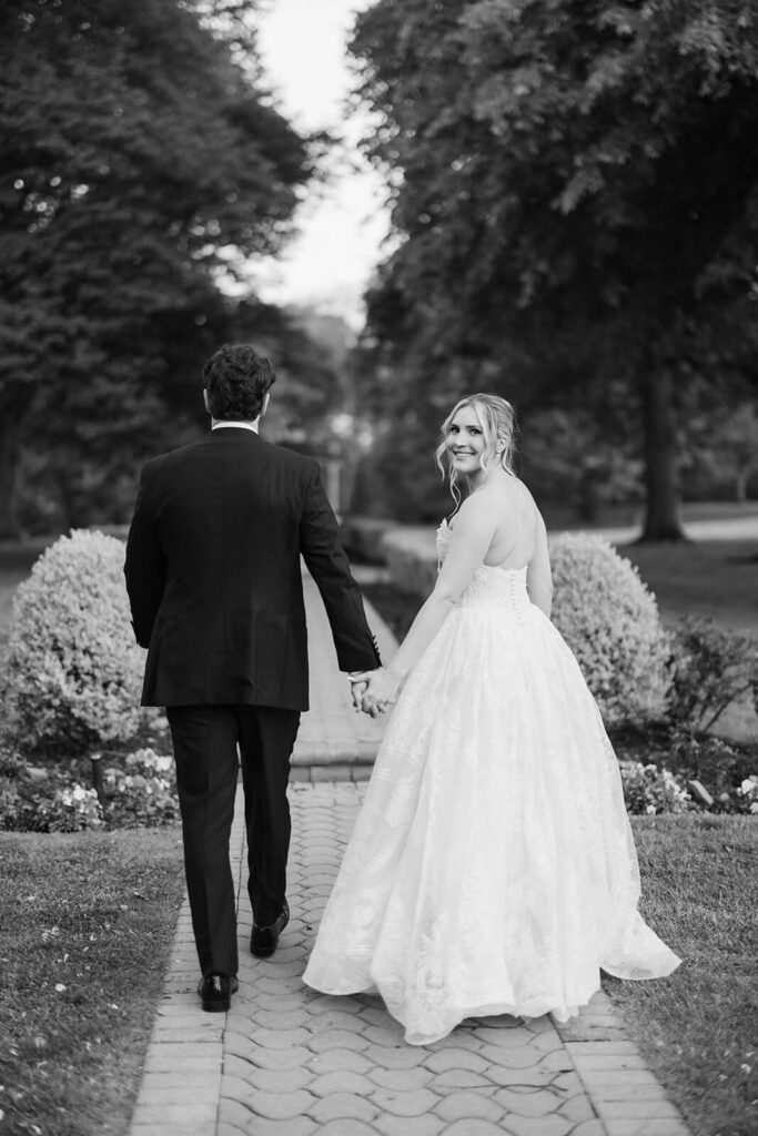 Newlywed portraits at the Mansion at Oyster Bay. Photo by OkCrowe Photography.